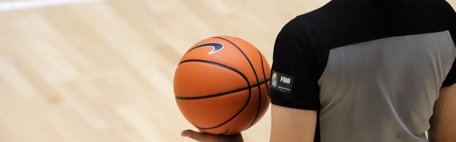 CBA季后赛：广厦vs青岛比分预测（4月23日）黑马与巨头的巅峰对决